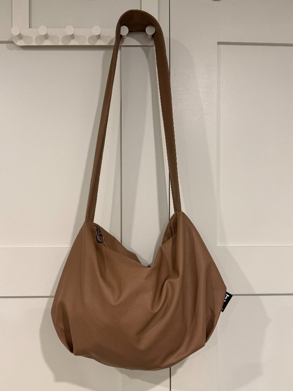 Tinne+Mia cross body hobo bag